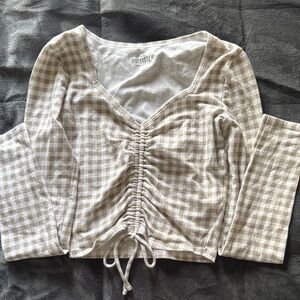 Hollister Women's Beige Checkered Long Sleeve Top